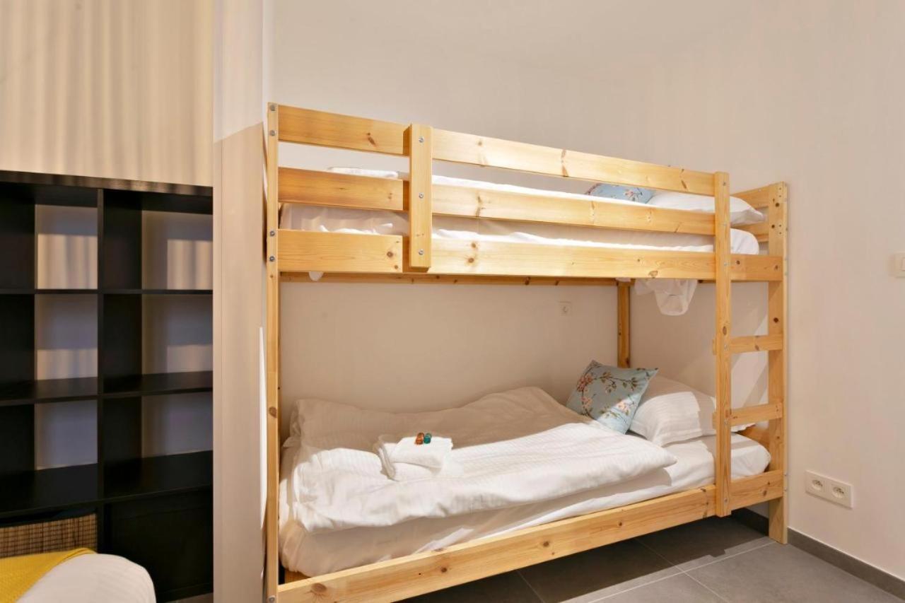 Delightful family apartment at only 50 meters from the beach / Panne A Côte La Panne Extérieur photo
